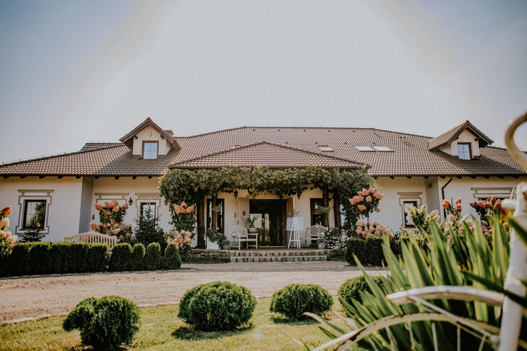 Others 2, Gosciniec Winnica, Wągrowiec