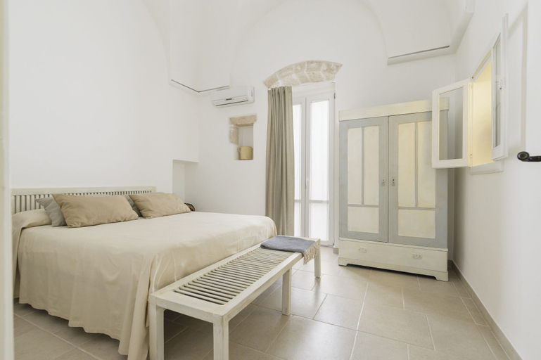 Bedroom 3, Dimora Grazia con terrazza by Wonderful Italy, Brindisi