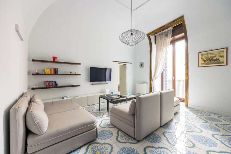 Others 4, Leticia's Apartment by Wonderful Italy, Napoli