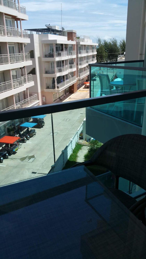 Swimming Pool 4