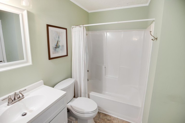Others 4, 2BR, 2Bath condo Oceanfront Getaway with pool, Horry