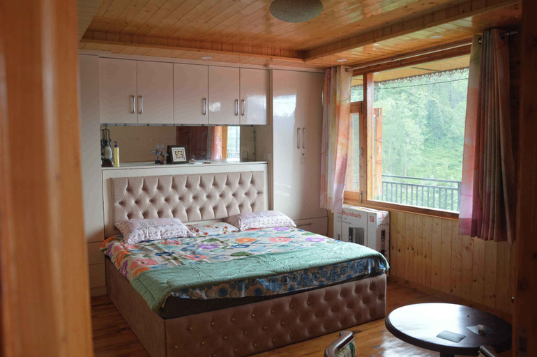 Bedroom, The Banoak Homestay, Shimla