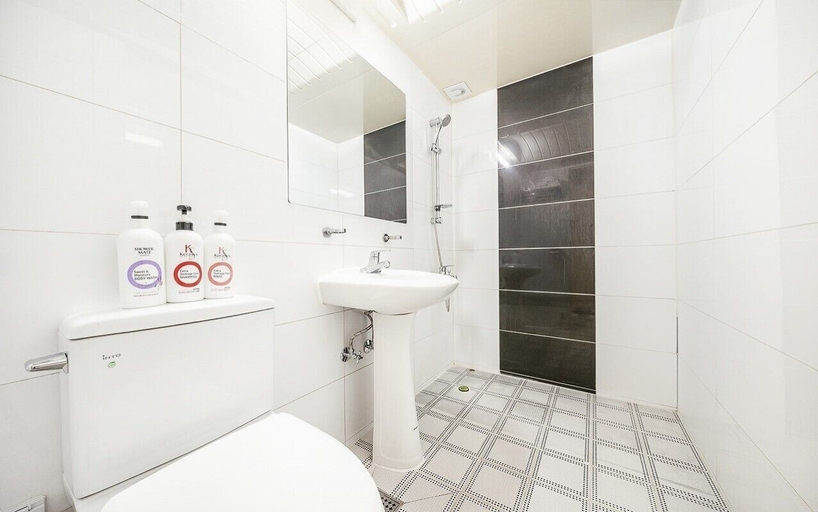 Bathroom 3, Gwangmyeong hotel Castle
