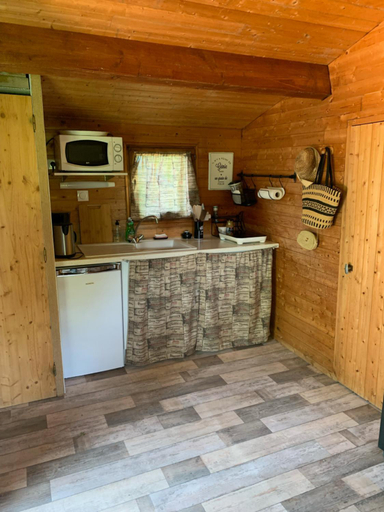 Others 5, les petits chalets de DUDU, Ardèche