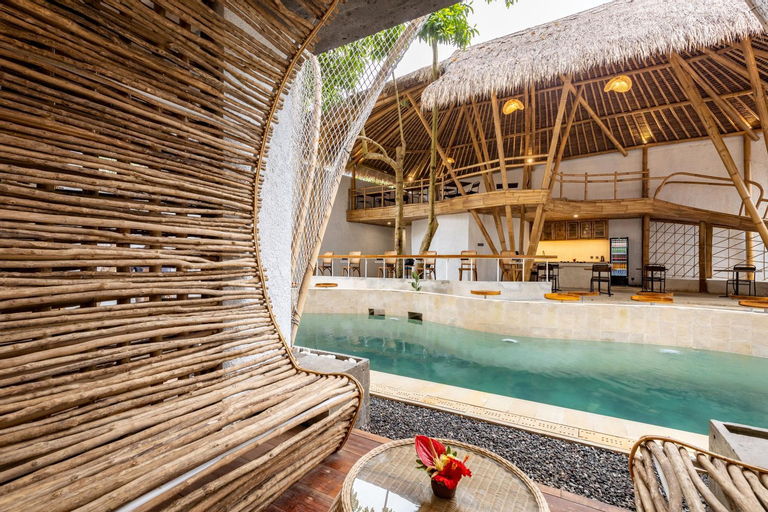 Swimming Pool 14