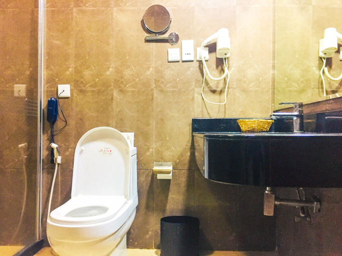 Bathroom 4, Seascape Hotel, Kinondoni