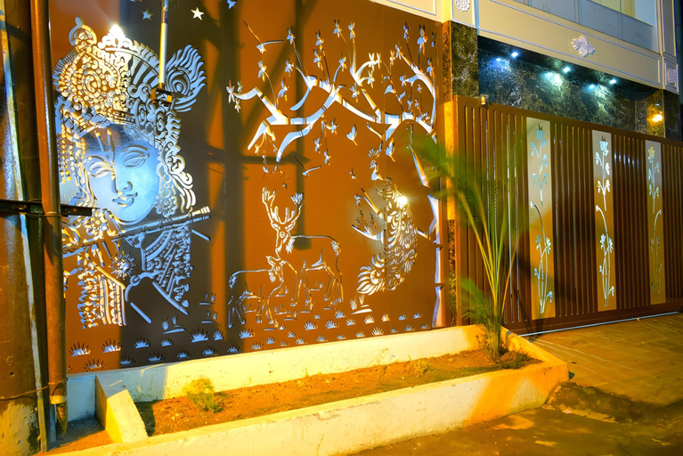Others 3, B R Inn, Bangalore