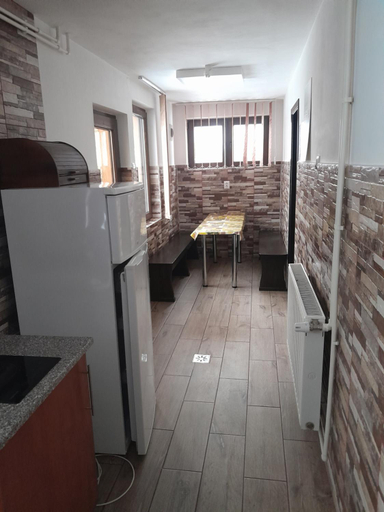 Others 5, Apartamente Ambrus E Studio 21 Praid, Praid