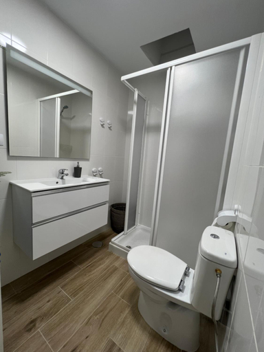 Bathroom, V Macaronesia, Las Palmas