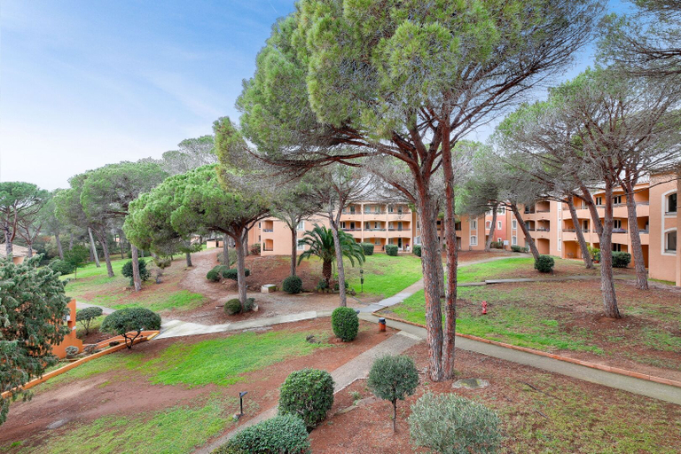 Exterior & Views, Valescure Accommodation, Var