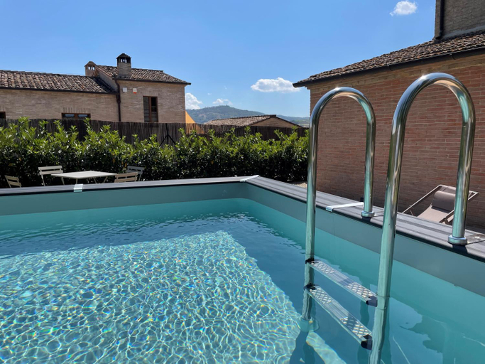 Others 4, Altesino Suites, Siena