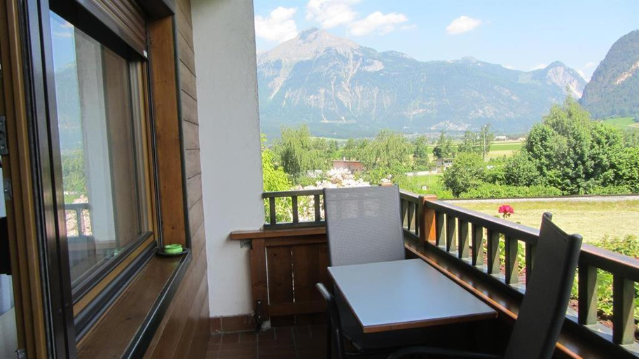 Others 2, Haus Hager, Schwaz