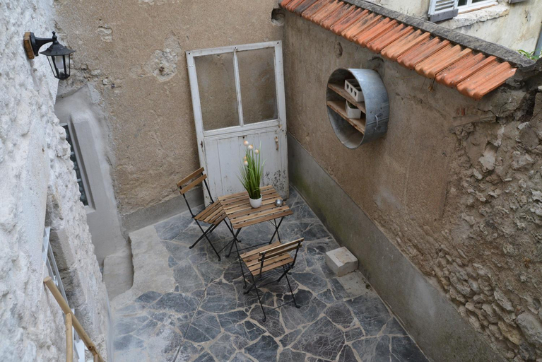Others 4, DNJ Appart Hotel, Loiret