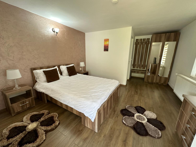Bedroom 2, Casa Antonia, Pietroasa