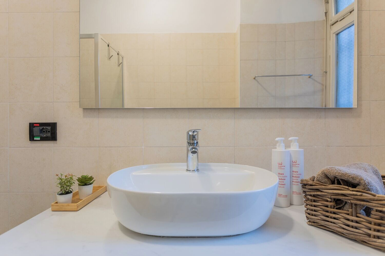 Bathroom 4, Amendola House by Wonderful Italy, Torino