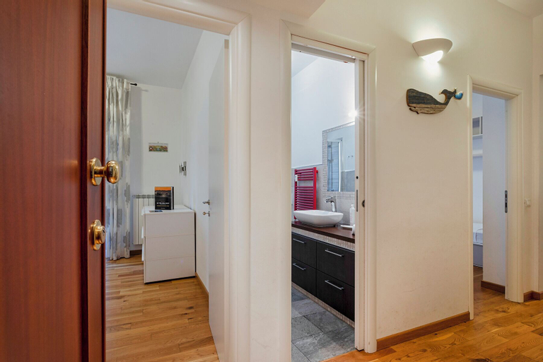 Cozy Lighthouse Apartment, Genova