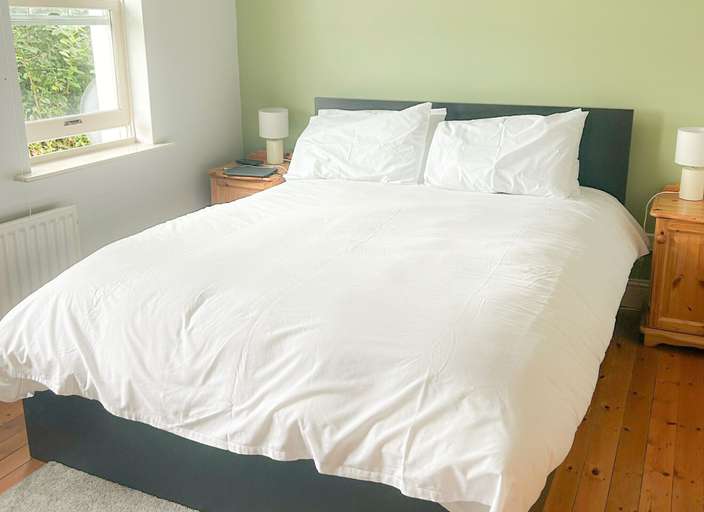 Bedroom 2, Courtyard HC No 8