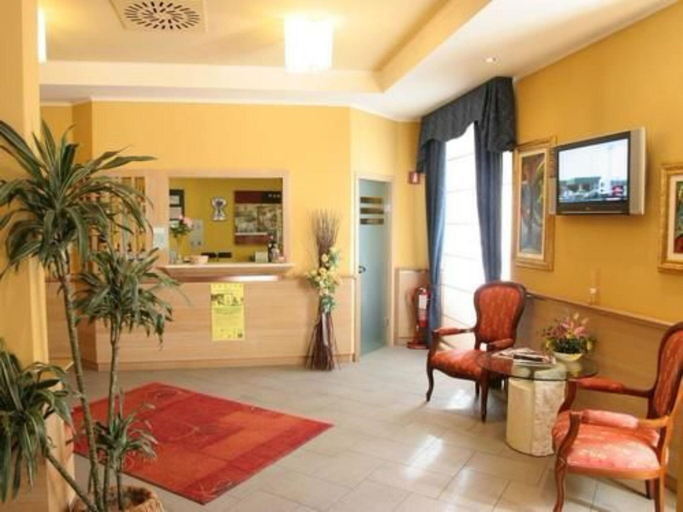 Public Area 3, Hotel Bernina, Sondrio