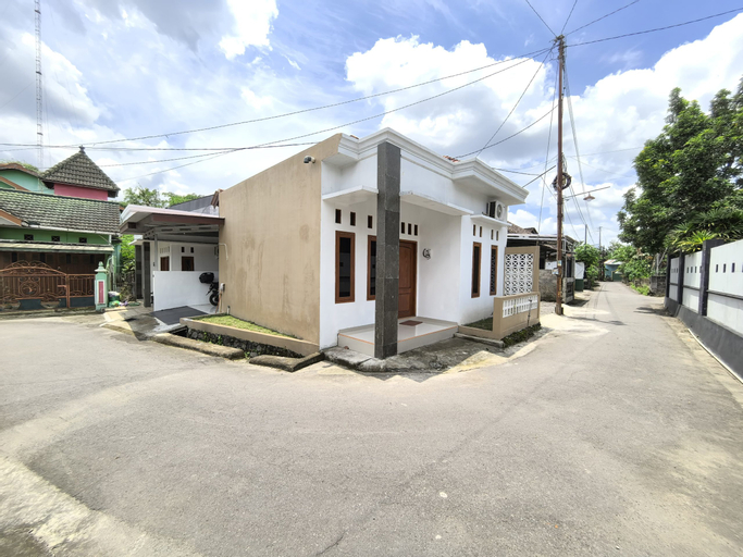 Shera Homestay Jogja, Sleman