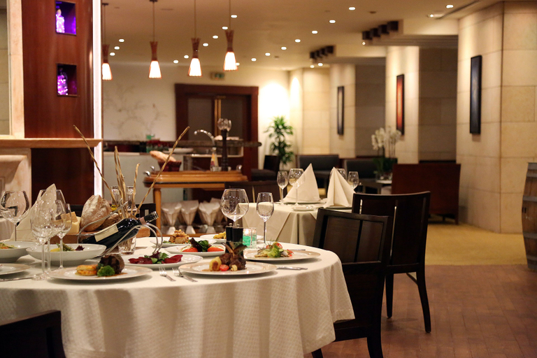Food & Drinks 5, Signia by Hilton Amman, Wadi Essier