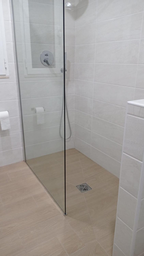 Bathroom 6