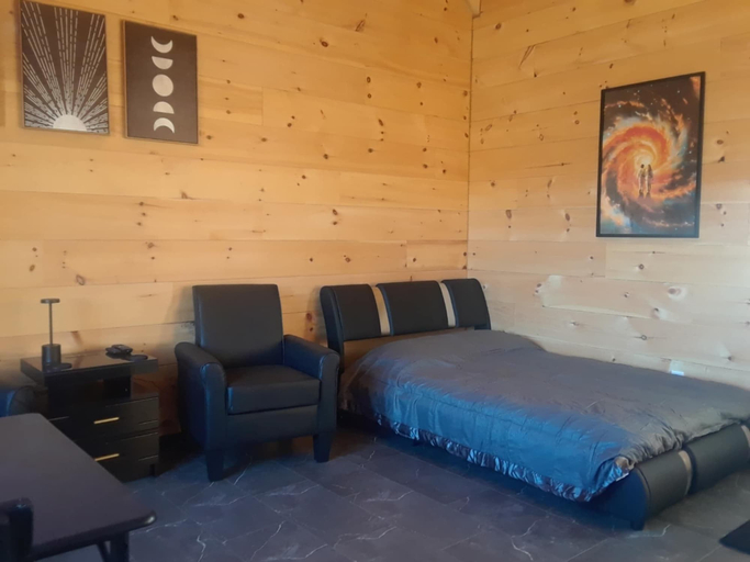 Bedroom 3, Cheval Tribal, Kamouraska