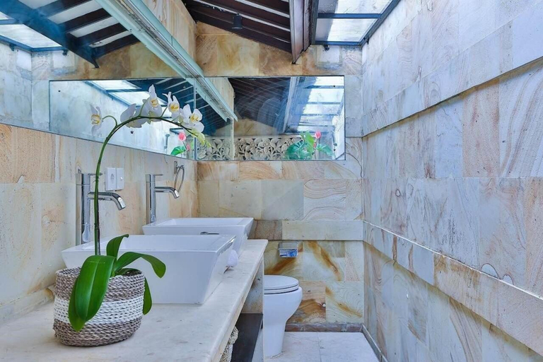 Bathroom 4, Villa Champagne, Badung