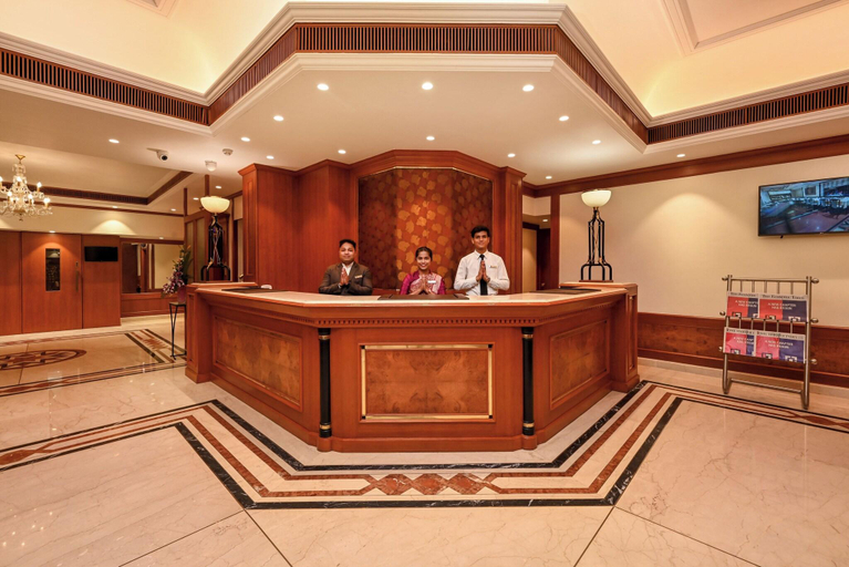Public Area 5, Fariyas Hotel, Mumbai City