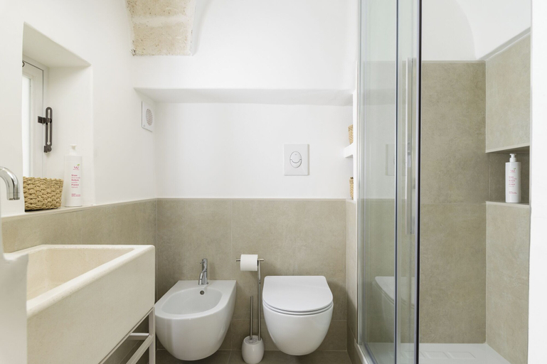 Bathroom 4, Dimora Grazia con terrazza by Wonderful Italy, Brindisi