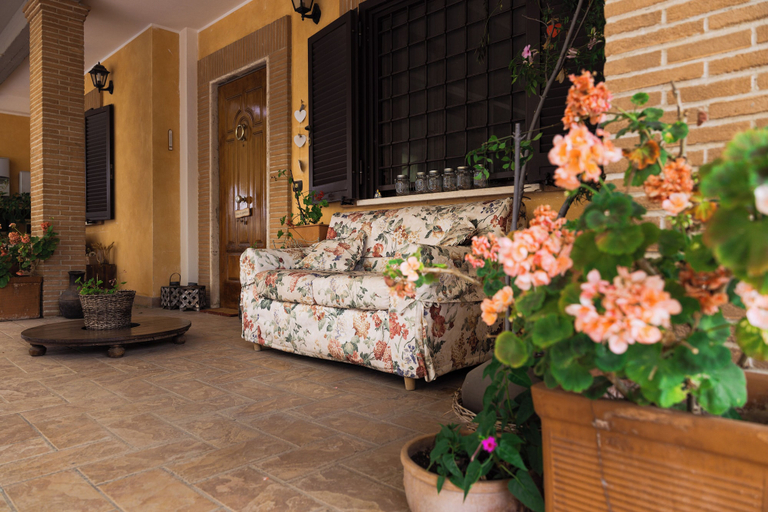 Others 5, Villa Aureliana, Rome