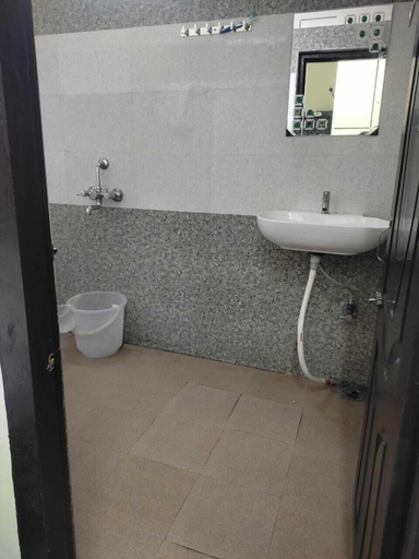 Bathroom 3, Wave Guest House, Nainital