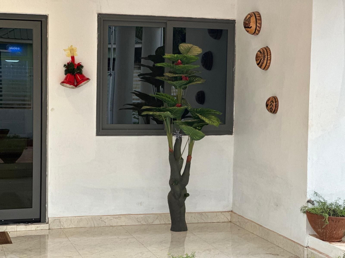 Exterior & Views 2, Kimberlys Hotel, Tamale
