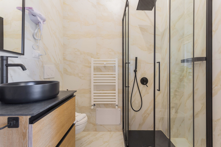 Bathroom 3, Cloud Swing Rooms by Wonderful Italy, Bari