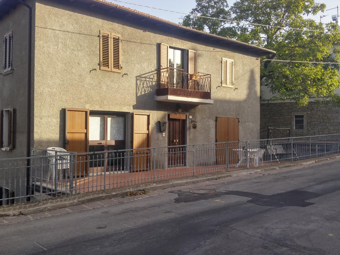 Others 5, La Casa di Emma, Modena