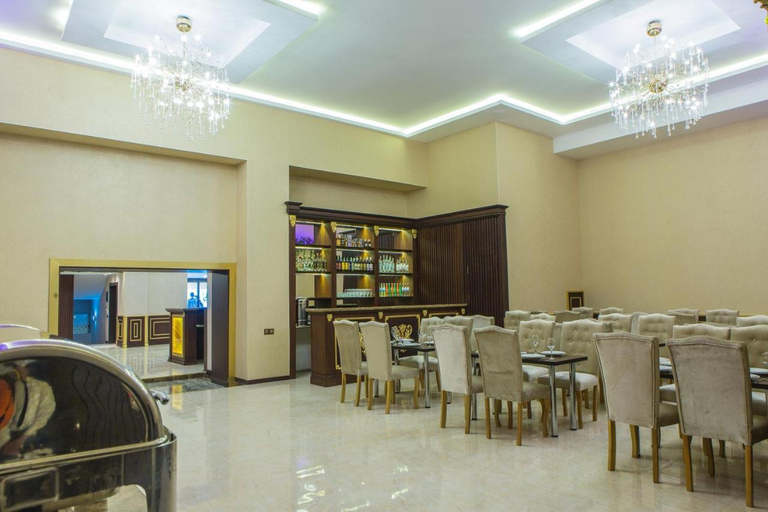 Food & Drinks 5, Raymond Hotel Baku, Baku
