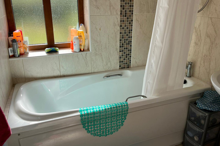 Bathroom 4, Achill Sound Holiday Village