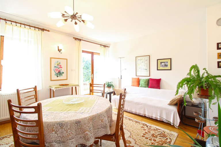 Others 4, Apartment 1557, Medulin