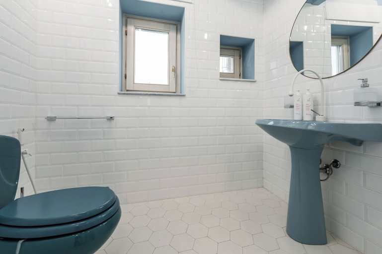 Bathroom 3, Elysium Apartment by Wonderful Italy, Syracuse