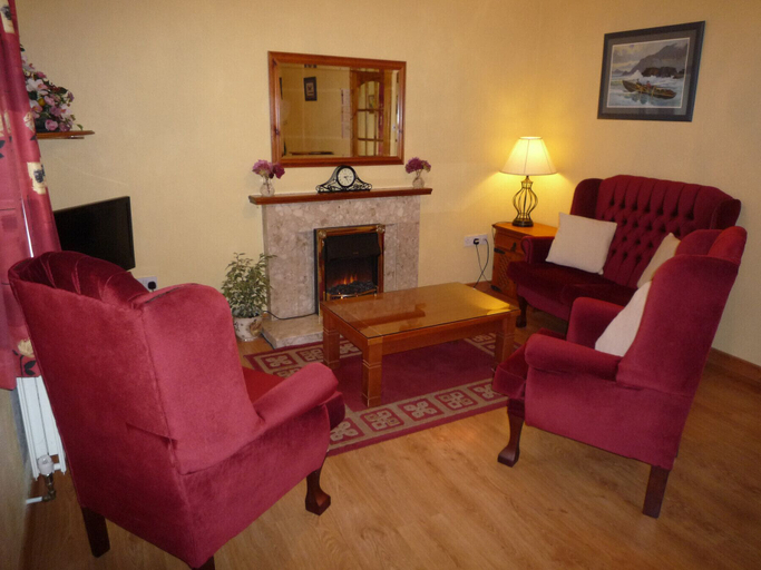 Others 4, Lakeside Lodge Bantry