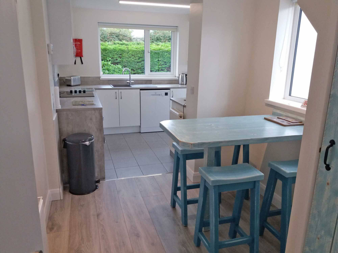 Others 4, Lough Conn Holiday Home