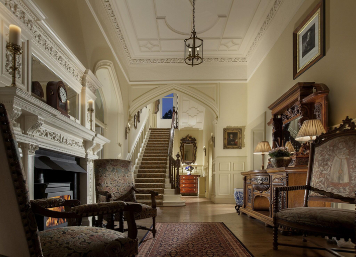 Public Area 3, Crossbasket Castle Hotel & Restaurant, South Lanarkshire
