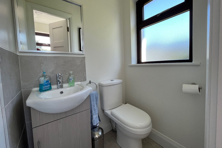 Bathroom 3, The Nook Oranmore Holiday Home