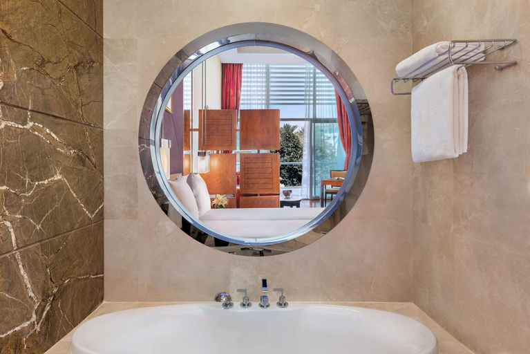 Bathroom 5, Al Raha Beach Hotel, Abu Dhabi City