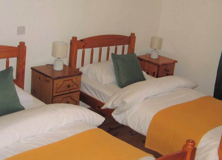Bedroom 3, Achill Sound Holiday Village