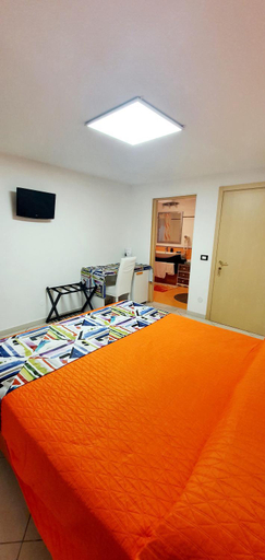 Others 4, Bed& Breakfast G&G, Ferrara