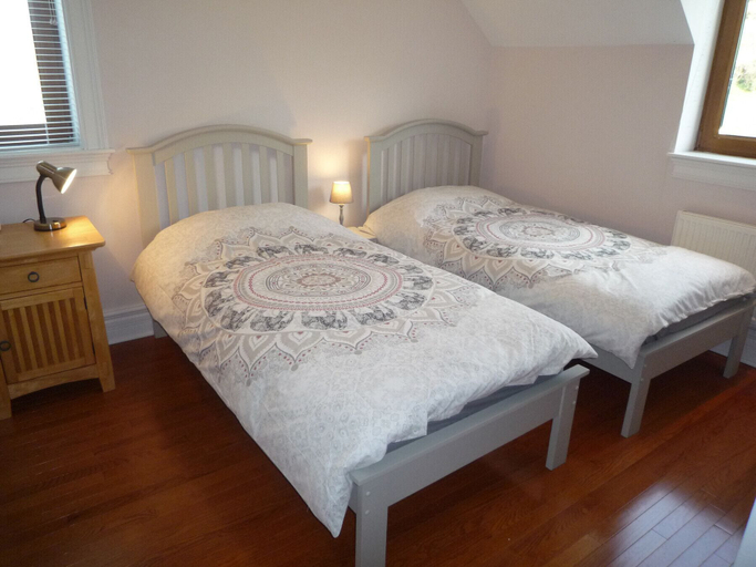Bedroom 2, Seaview Holiday Home Bantry