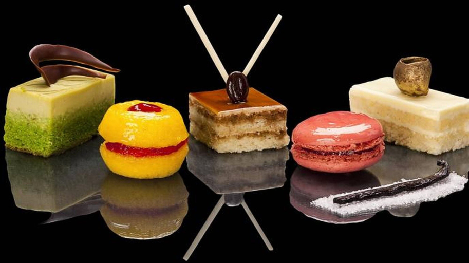 Food & Drinks 8