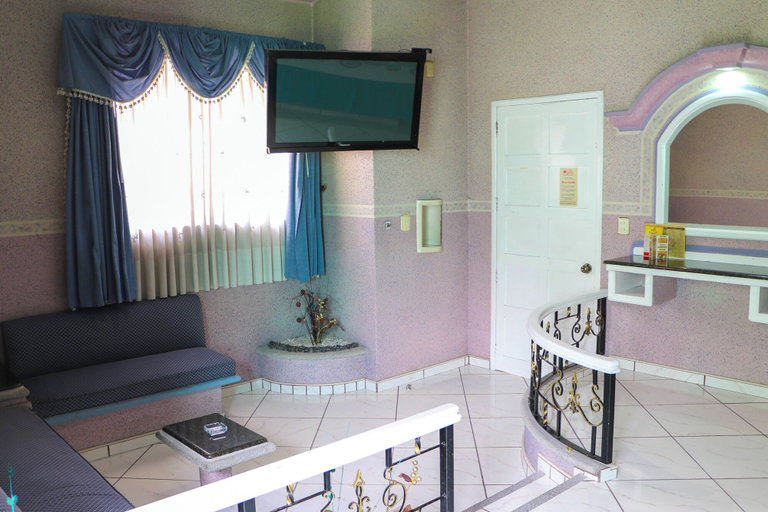 Others 5, Motel Caribe, Ixtaczoquitlán