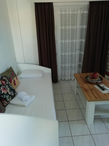 Bedroom 2, Studios Magda, Epirus