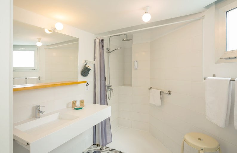 Bathroom 4, Bungalows Doña Rosa, Las Palmas